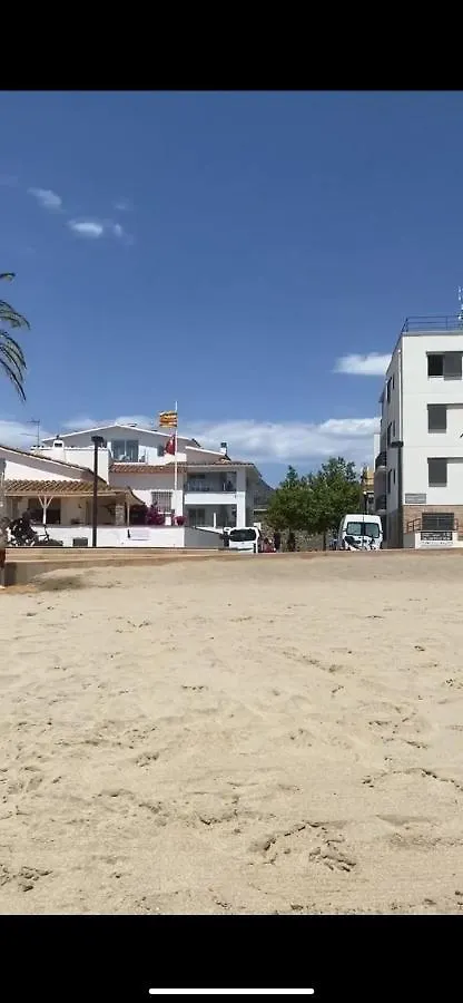 Appartement 6-8 Personnes A Roses Rdc Residence Sorra Blau Daire